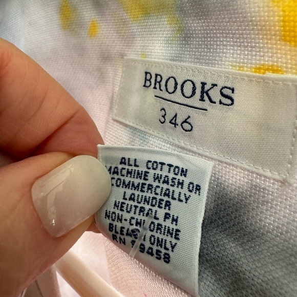 Hand Crafted Brooks Brothers Tie Dye button down shirt MENS 16 1/2 34 super nice - Picture 5 of 6